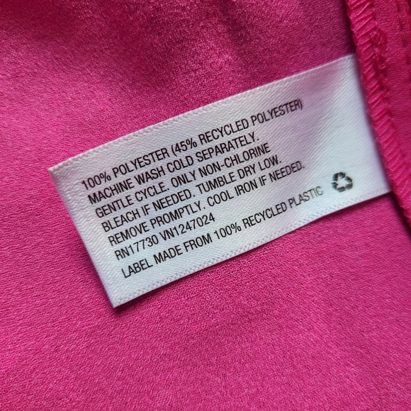 XL Textured Pink Square Tie Neckline Puffed Short Sleeve Top Future Collective - Picture 8 of 9